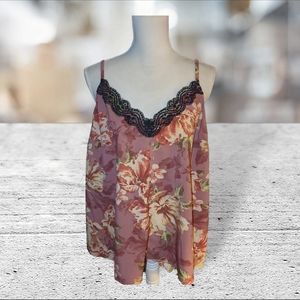 Torrid floral lace trim cami tank with adjustable straps size 0
